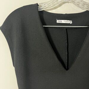 2/$30 Zara Black V-neck Bodycon Midi Classy Dress S